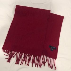 Crimson Scarf